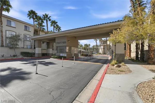 $194,500 | 7185 South Durango Drive, Unit 206, Las Vegas, NV 89113
