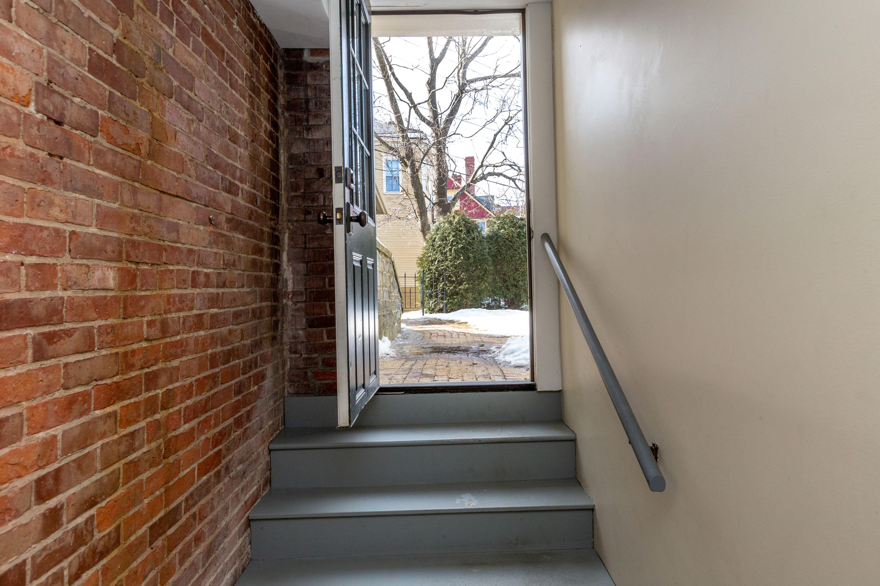 727 Congress Street, Unit 2 Portland, ME 04101 - Photo 44 of 51 Congress_Chadbourne_51