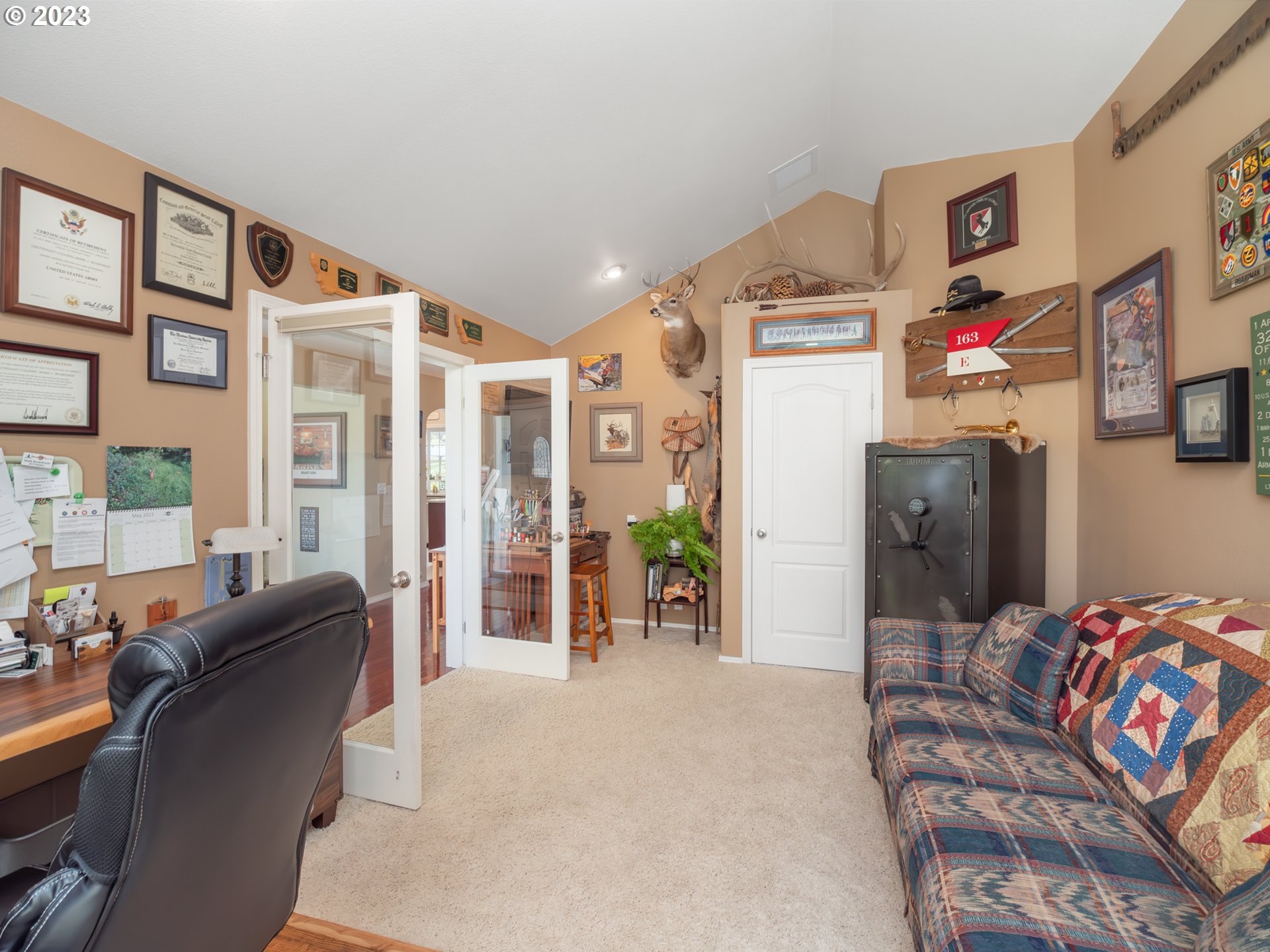 7778 North Bank Road Roseburg, OR 97470 - Photo 5 of 46 Gallery Image 5