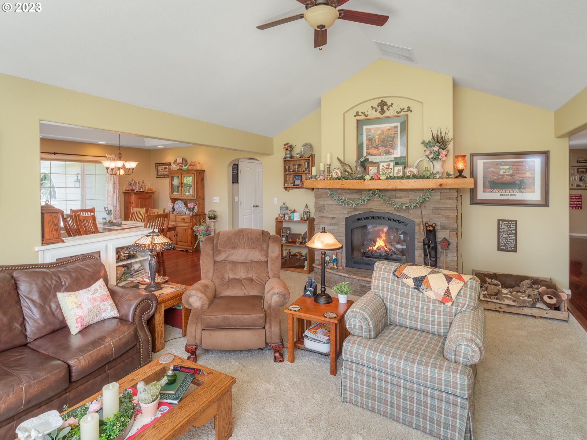 7778 North Bank Road Roseburg, OR 97470 - Photo 8 of 46 Gallery Image 8
