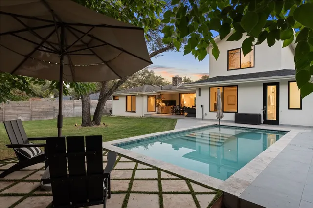 $1,985,000 | 4000 Greystone Drive, Austin, TX 78731