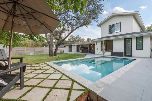 $1,985,000 | 4000 Greystone Drive, Austin, TX 78731