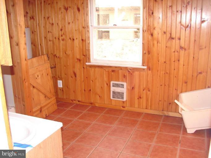 295 Russell Road Berryville, VA 22611 - Photo 6 of 8 Bath #1