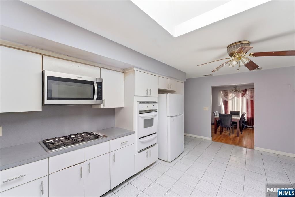 767 Kingsland Avenue Ridgefield, NJ 07657 - Photo 22 of 49
