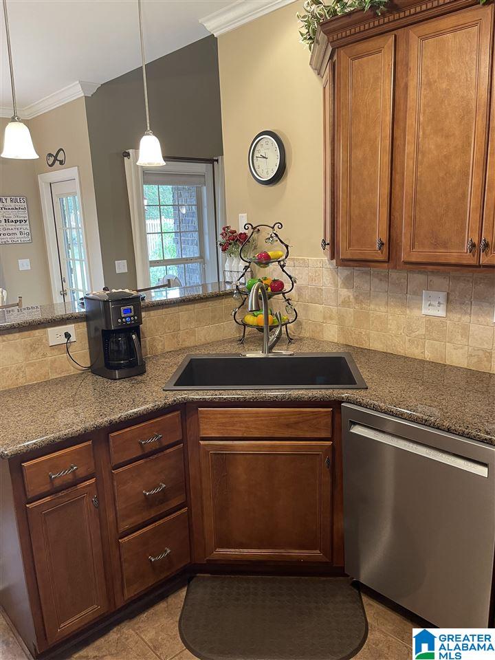 128 Tanglewood Drive Alabaster, AL 35007 - Photo 11 of 31