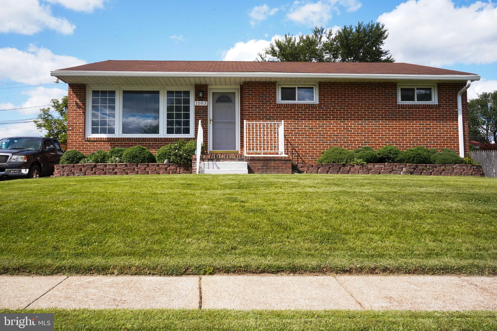 1503 Cavel Road Baltimore, MD 21237 - Photo 1 of 33