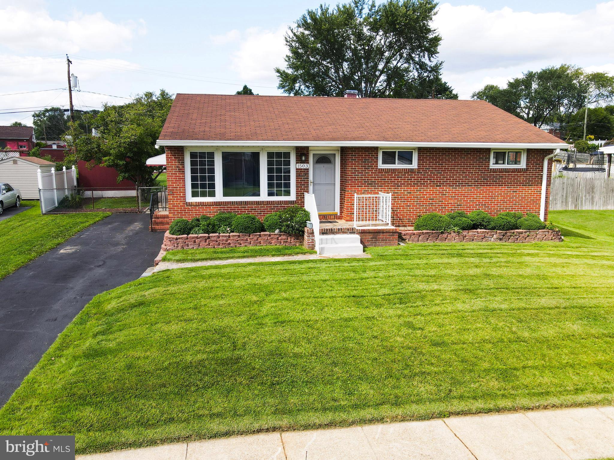 1503 Cavel Road Baltimore, MD 21237 - Photo 2 of 33