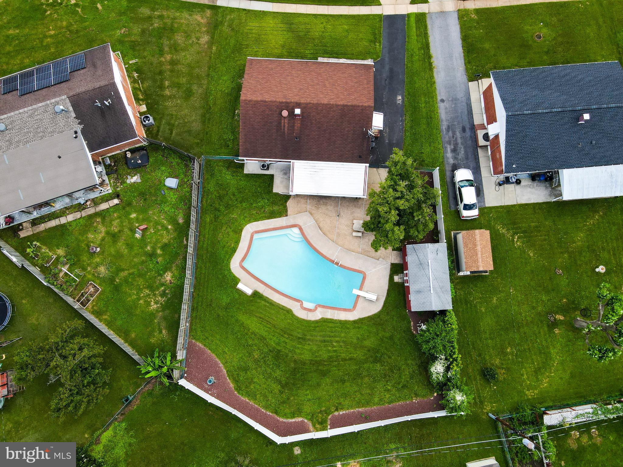 1503 Cavel Road Baltimore, MD 21237 - Photo 27 of 33