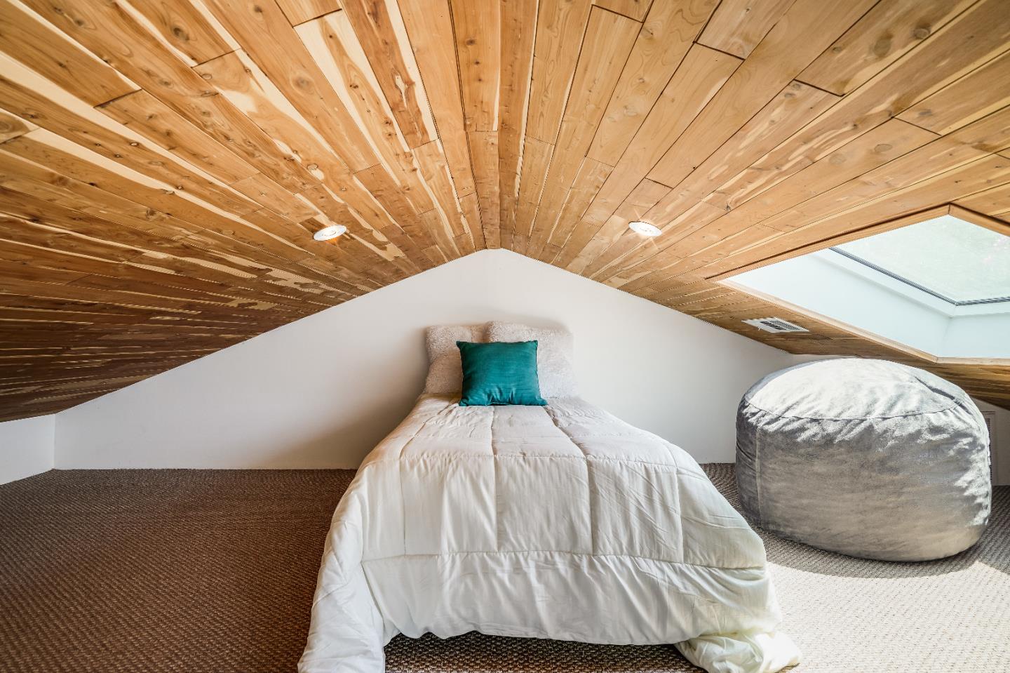 2275 Grant Road Los Altos, CA 94024 - Photo 31 of 66 a view of balcony with furniture