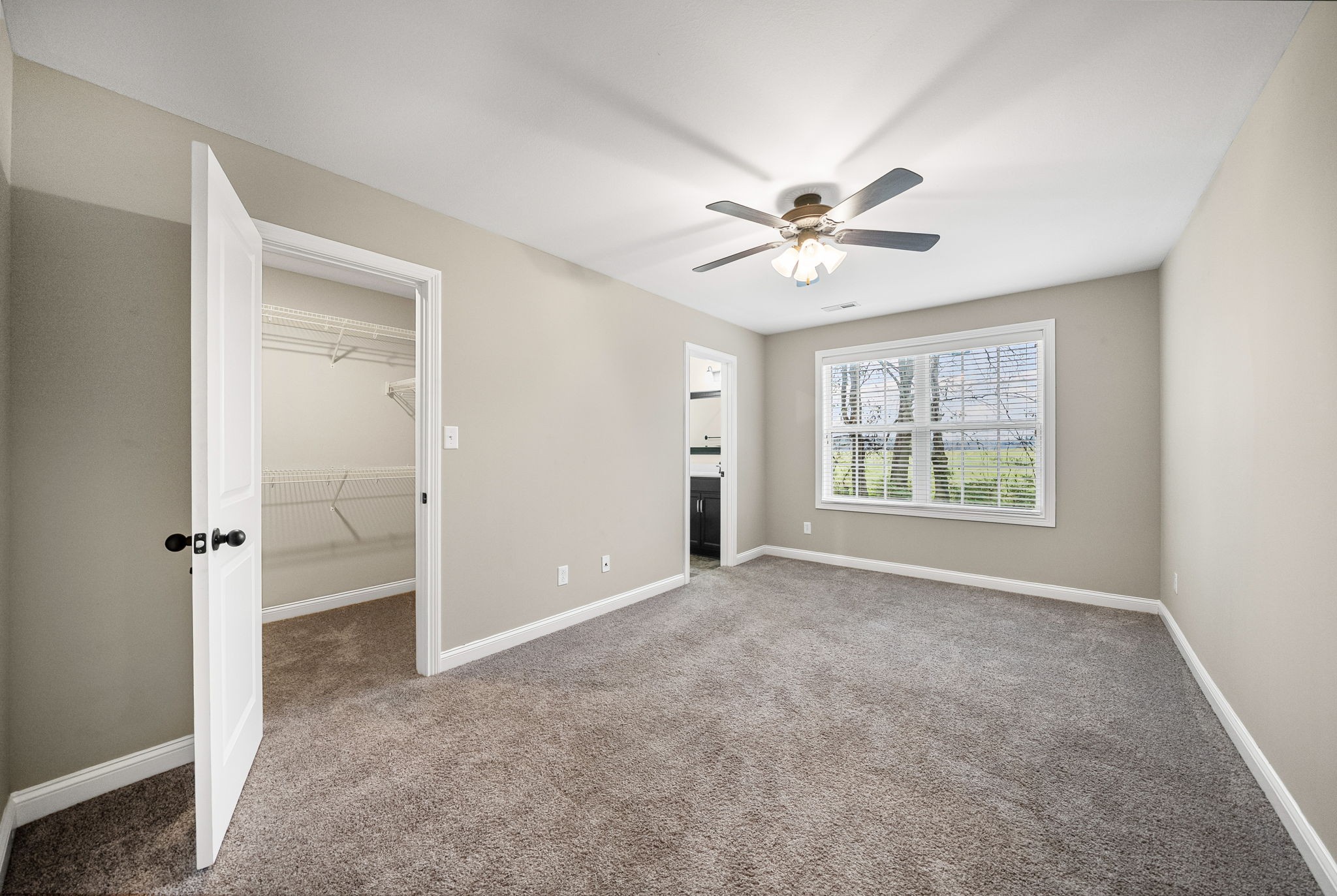 215 Alexander Boulevard Clarksville, TN 37040 - Photo 17 of 29