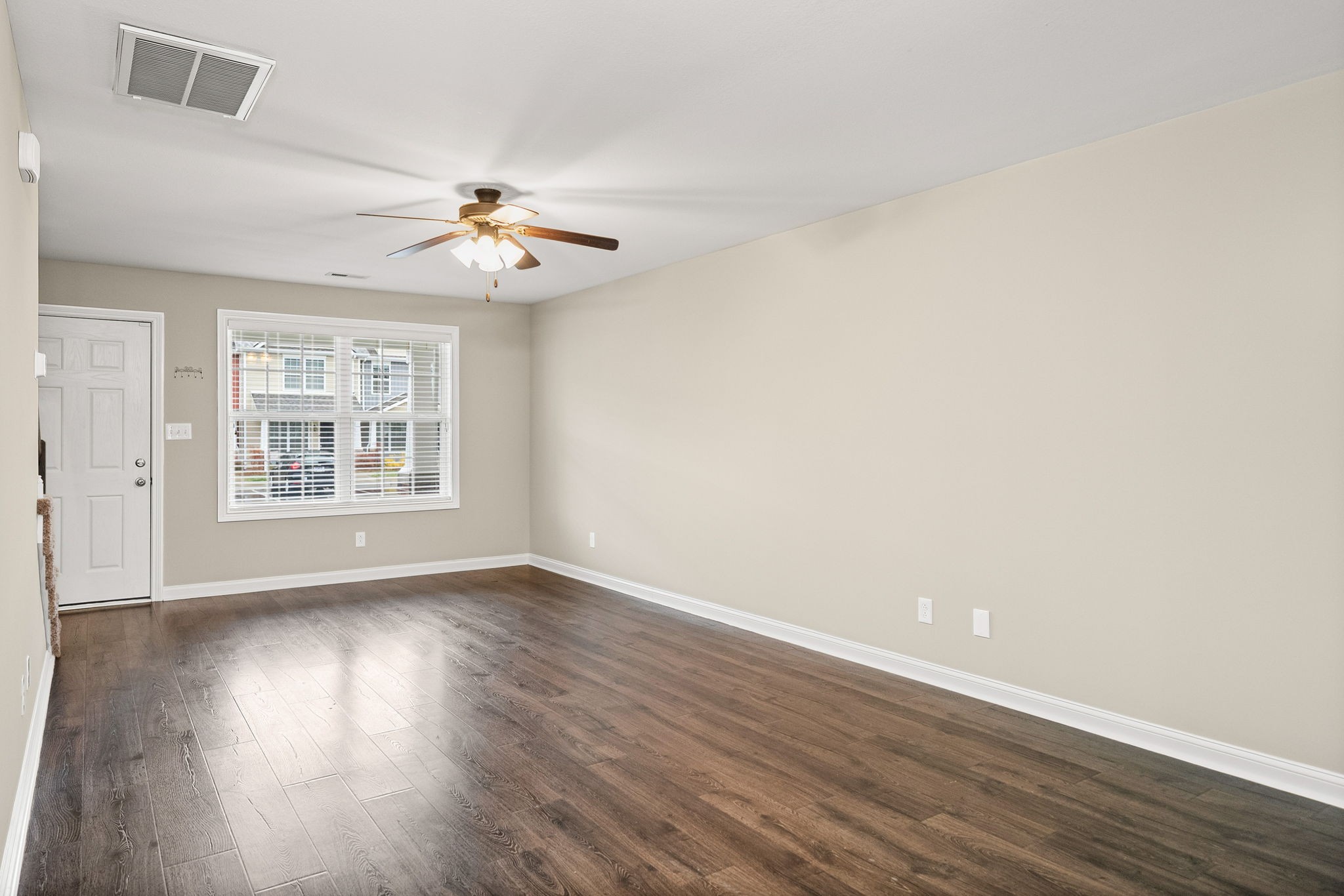 215 Alexander Boulevard Clarksville, TN 37040 - Photo 6 of 29