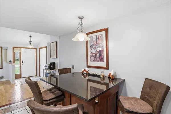 $299,900 | 79 Kaye Park Terrace, Gates, NY 14624