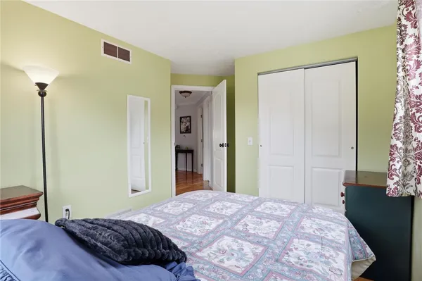$299,900 | 79 Kaye Park Terrace, Gates, NY 14624