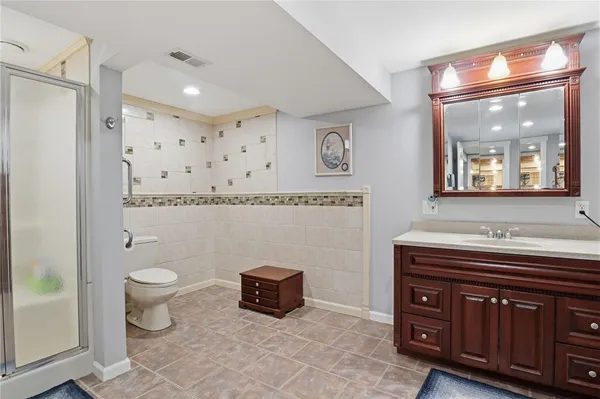 $299,900 | 79 Kaye Park Terrace, Gates, NY 14624