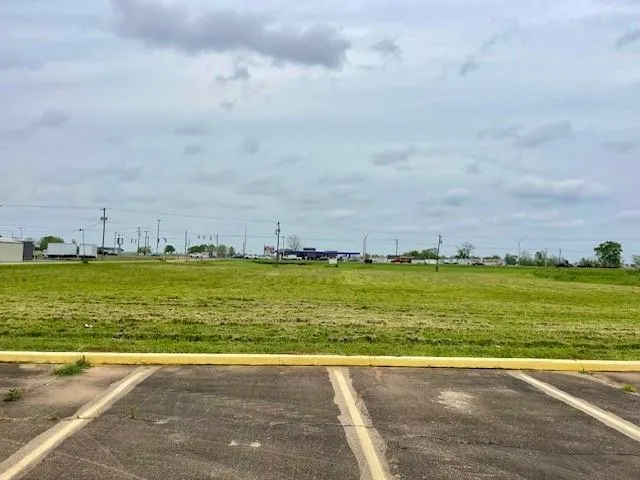 $849,000 | 7521 Coliseum Boulevard, Alexandria, LA 71303