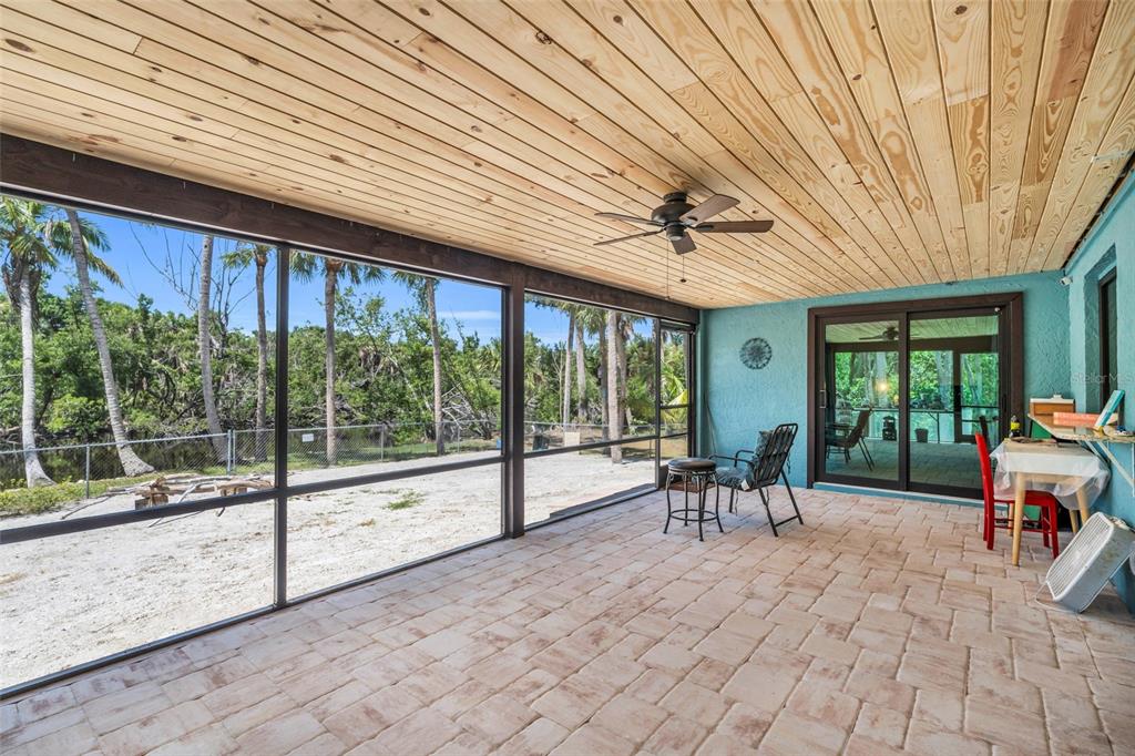 4636 Buck Key Road Sanibel, FL 33957 - Photo 27 of 43