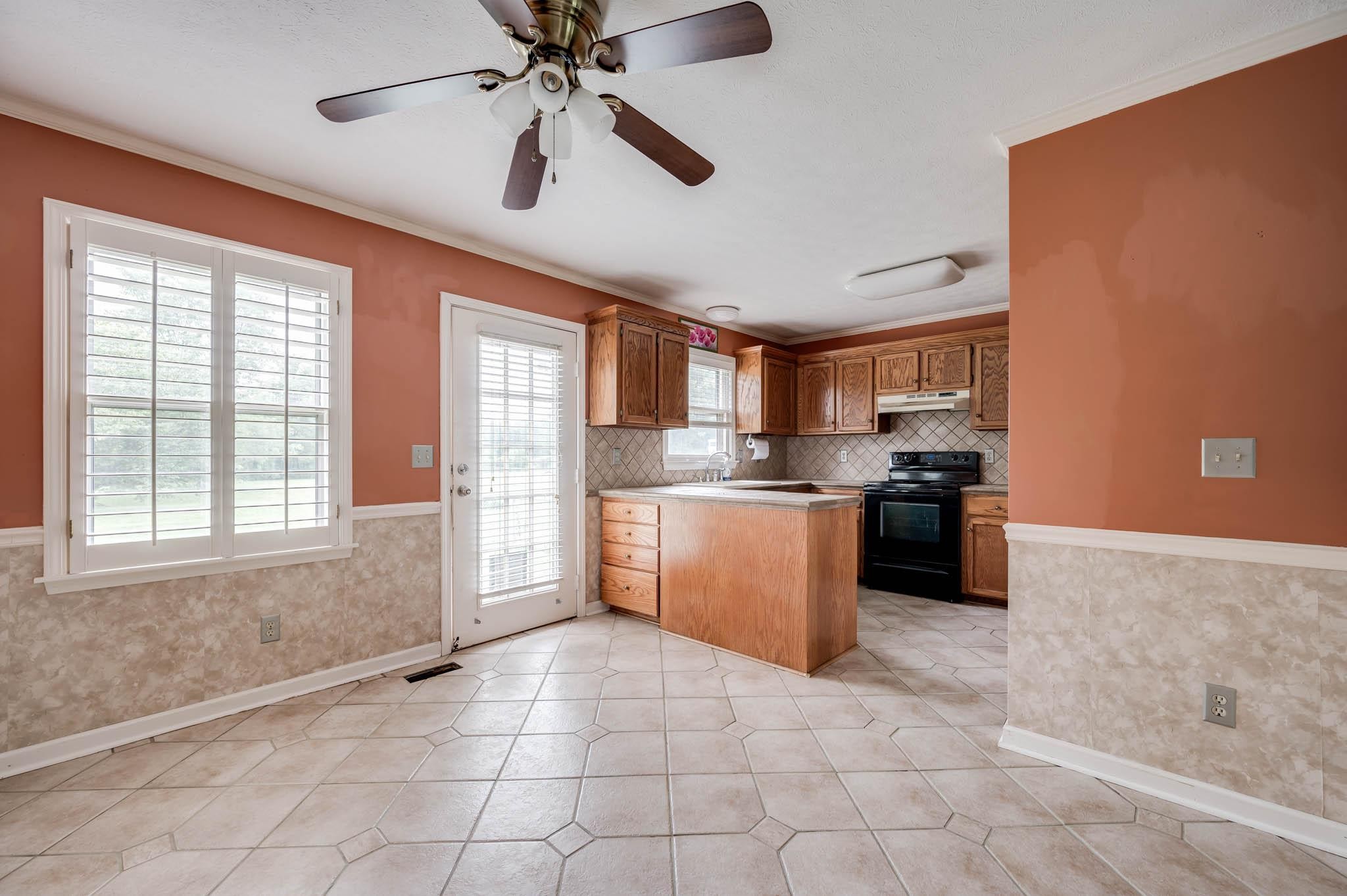 4722 Blackman Road Murfreesboro, TN 37129 - Photo 5 of 20 Gallery Image 5