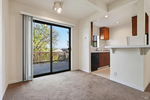 $1,119,000 | 834 Meadowsweet Drive, Corte Madera, CA 94925