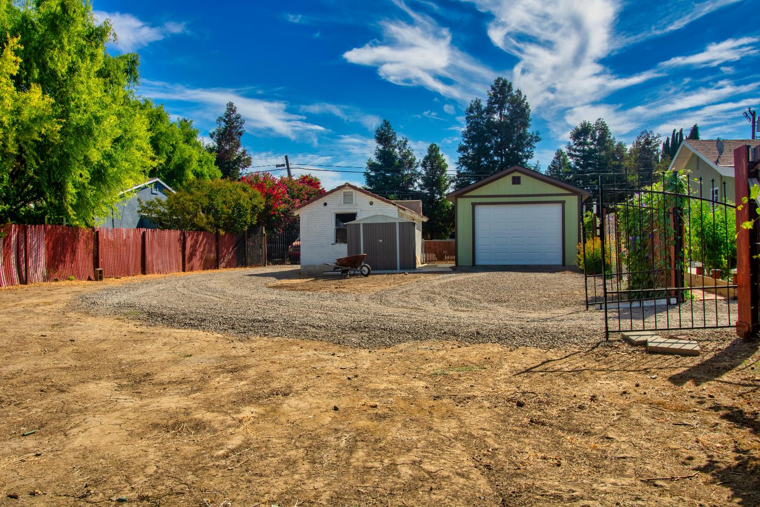 1639 Alpine Road Stockton, CA 95215 - Photo 19 of 96 a view of a house with a yard
