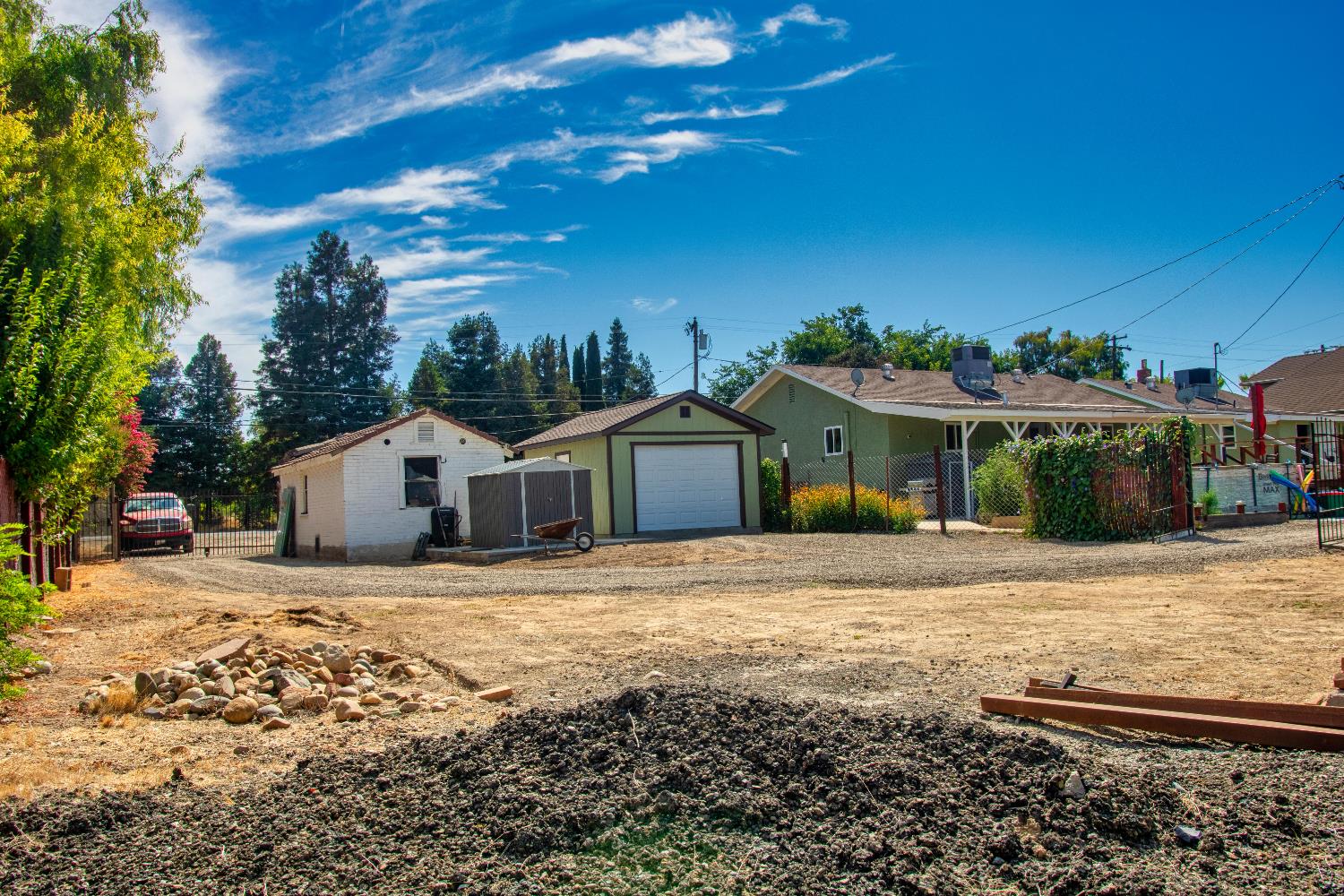 1639 Alpine Road Stockton, CA 95215 - Photo 20 of 96
