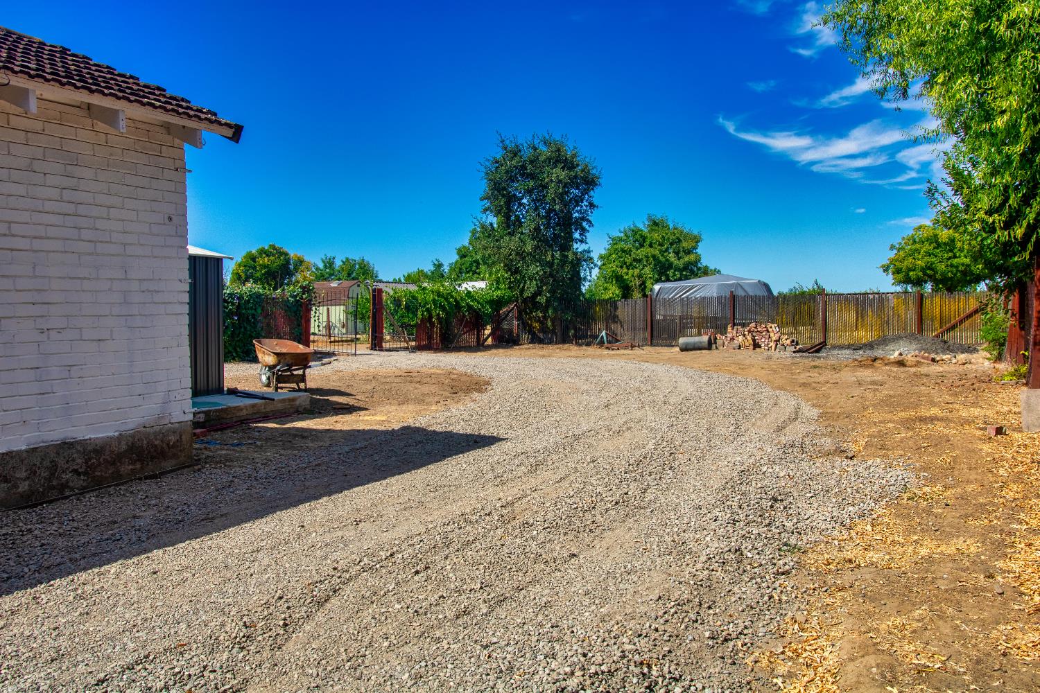 1639 Alpine Road Stockton, CA 95215 - Photo 22 of 96