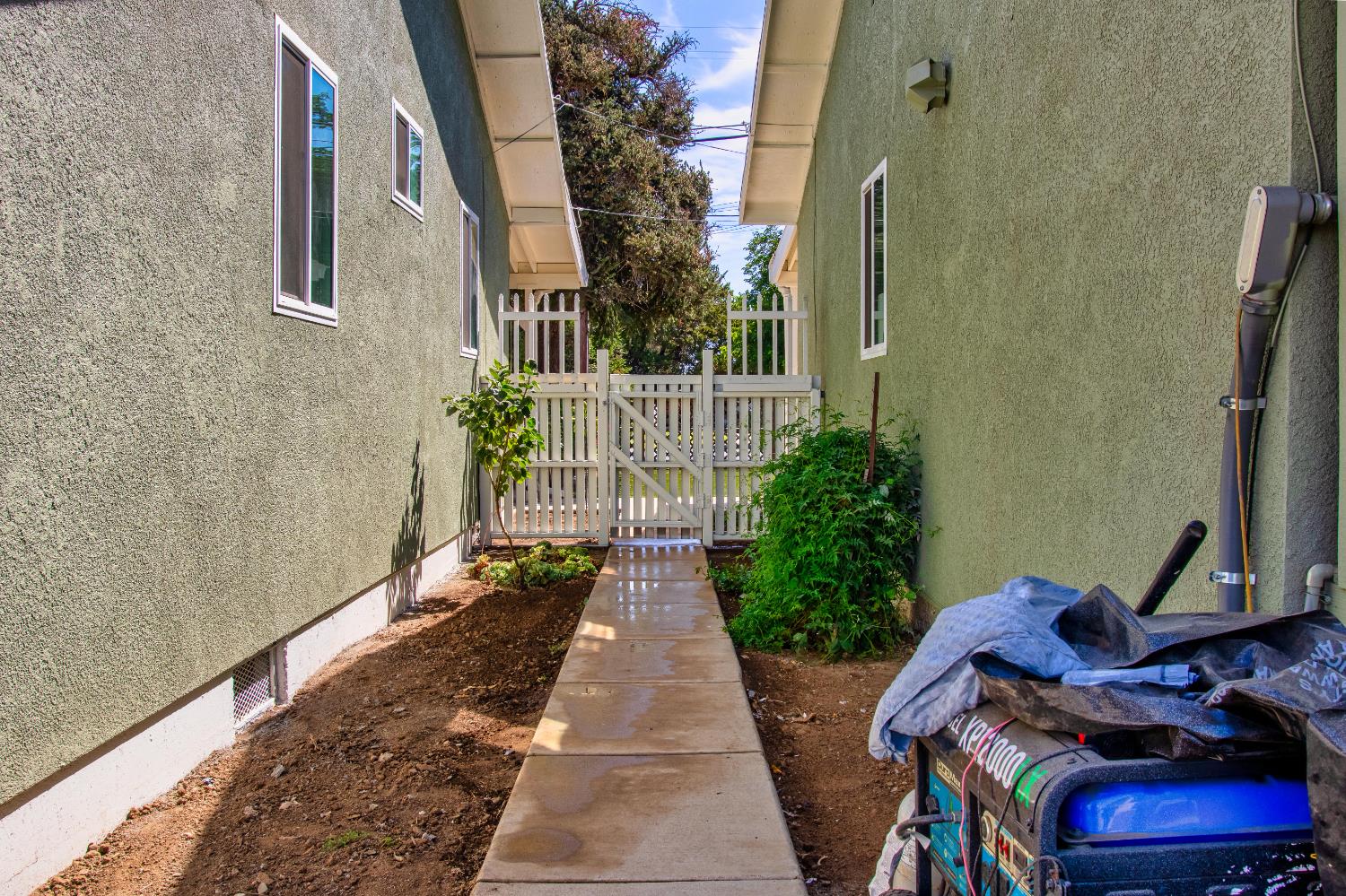 1639 Alpine Road Stockton, CA 95215 - Photo 37 of 96 a balcony with chairs and wooden floor