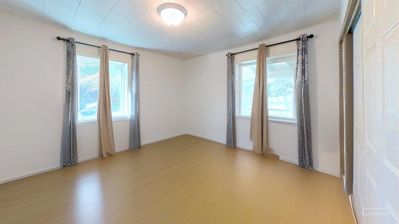 1639 Alpine Road Stockton, CA 95215 - Photo 84 of 96 an empty room with windows and closet