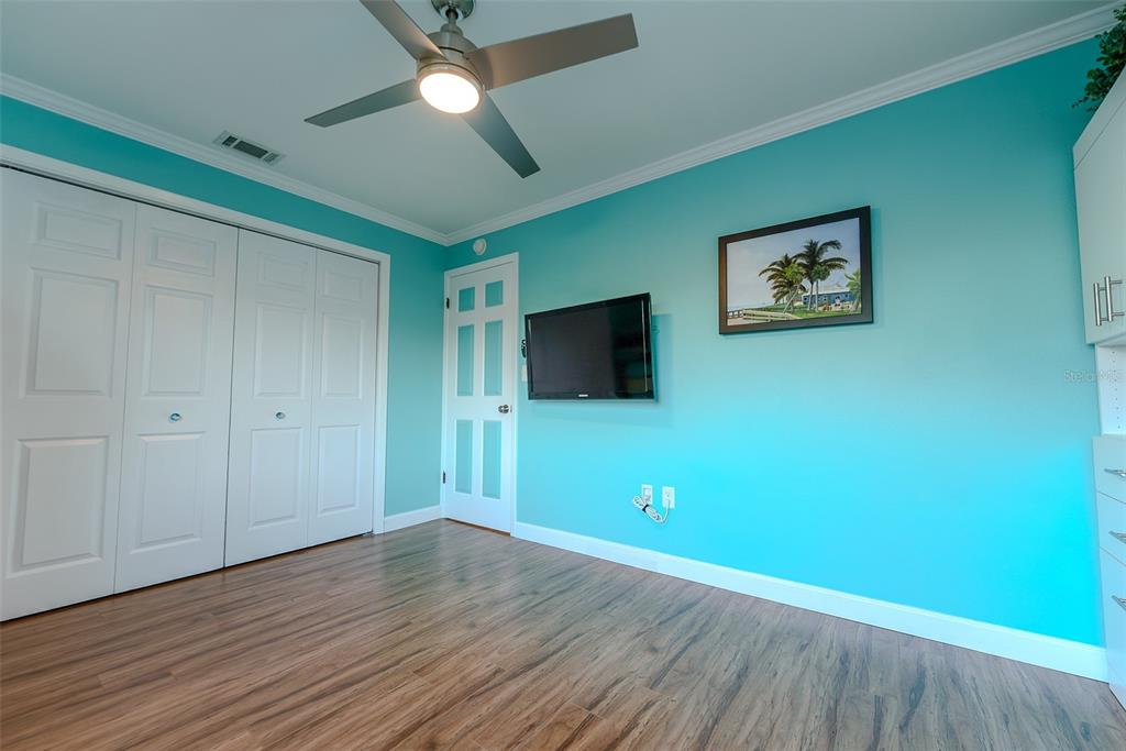 324 Windrush Boulevard, Unit 11 Indian Rocks Beach, FL 33785 - Photo 20 of 41