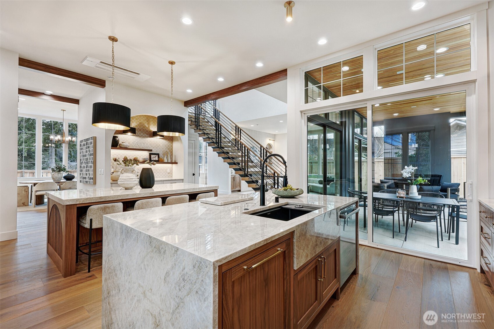 8217 22nd Place Northeast Seattle, WA 98115 - Photo 15 of 40