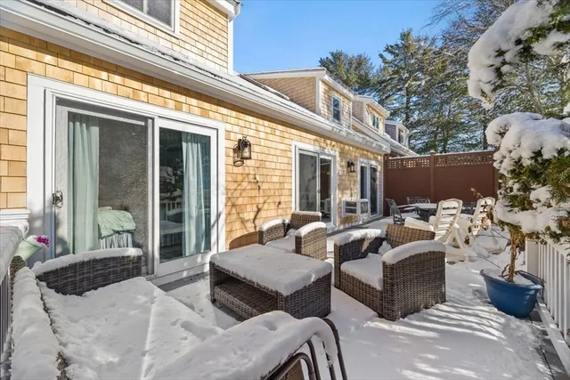 $849,000 | 14 Cedarledge Villiage, Unit 14, Cohasset, MA 02025