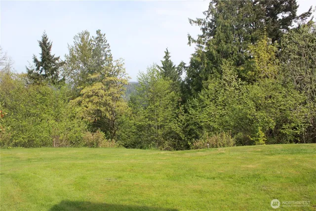 $2,725 | 17404 Northeast 27th Street, Redmond, WA 98052