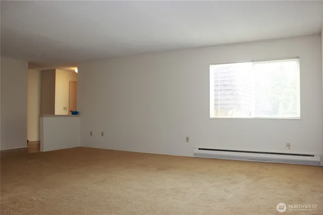 $2,725 | 17404 Northeast 27th Street, Redmond, WA 98052