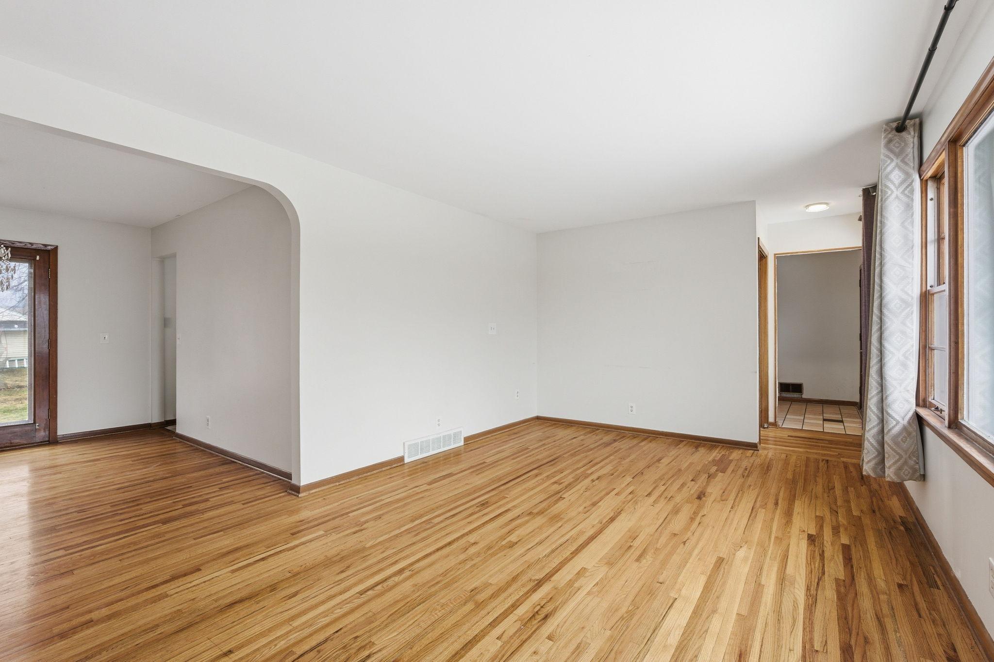 2082 Diffley Road Eagan, MN 55122 - Photo 13 of 37