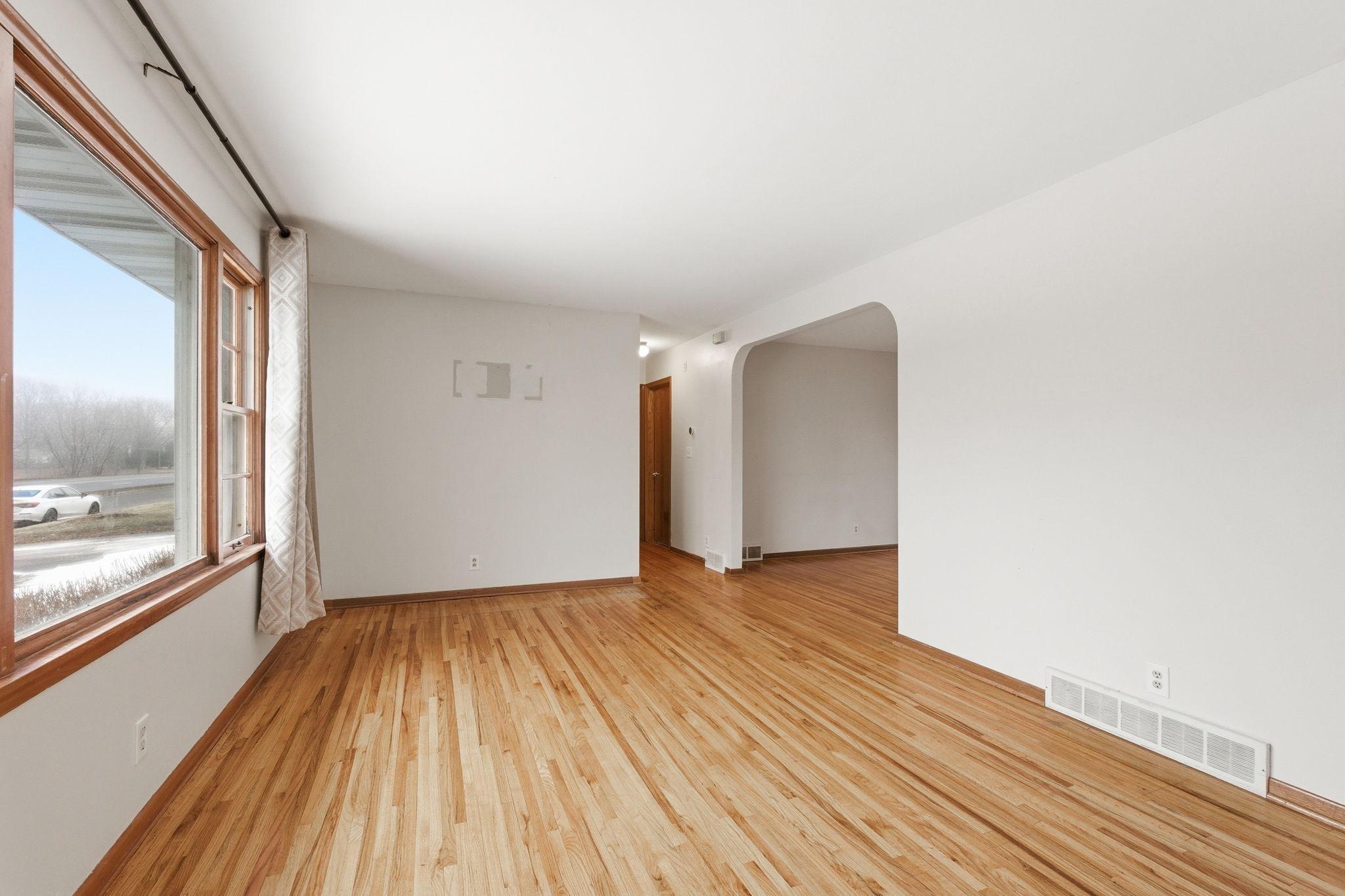 2082 Diffley Road Eagan, MN 55122 - Photo 14 of 37