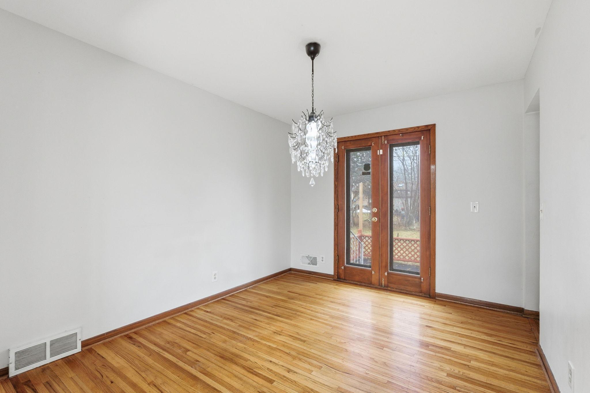 2082 Diffley Road Eagan, MN 55122 - Photo 16 of 37