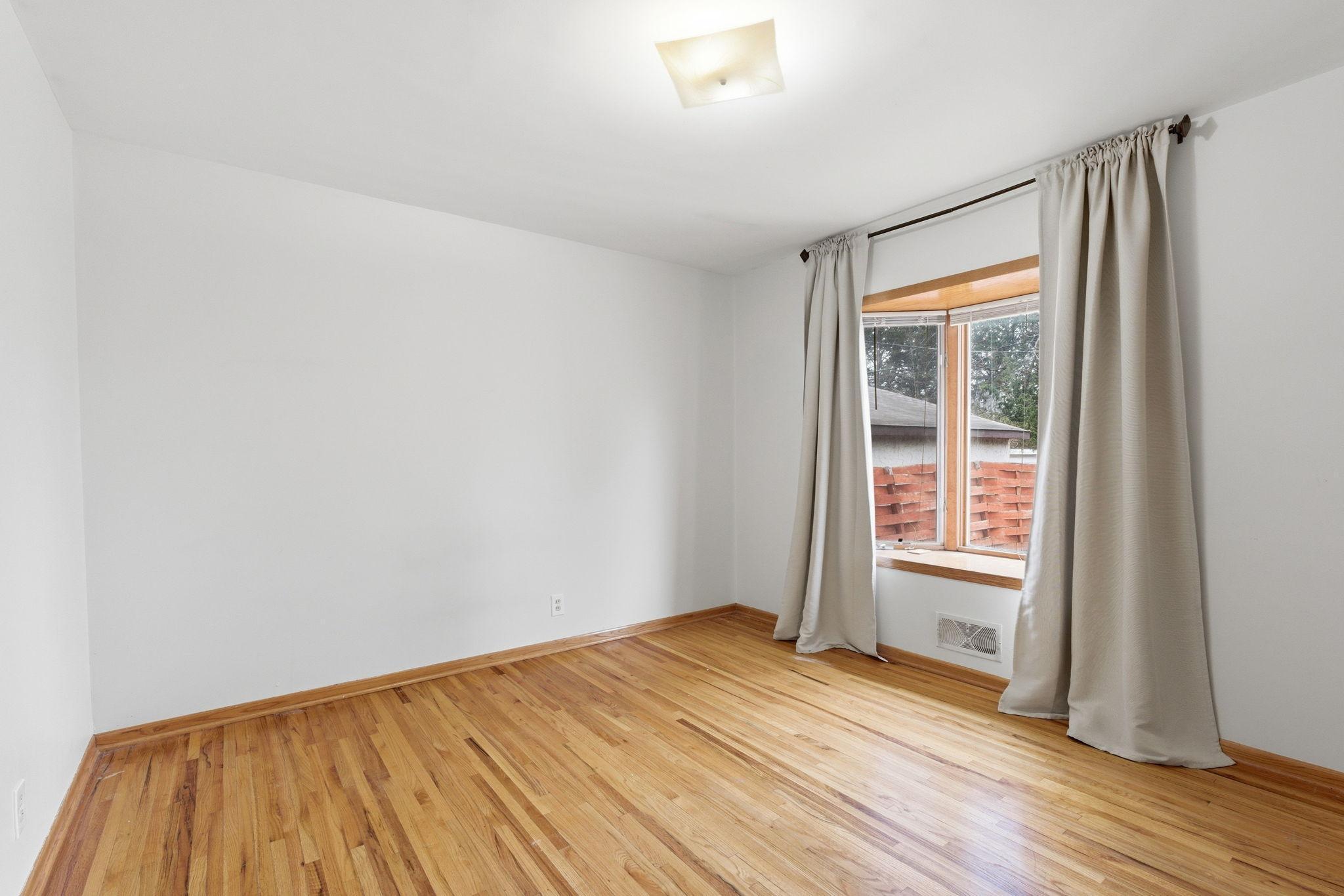 2082 Diffley Road Eagan, MN 55122 - Photo 22 of 37