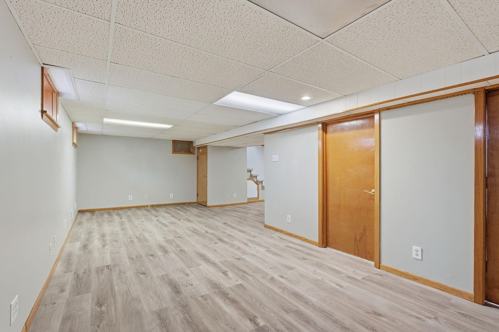 2082 Diffley Road Eagan, MN 55122 - Photo 31 of 37