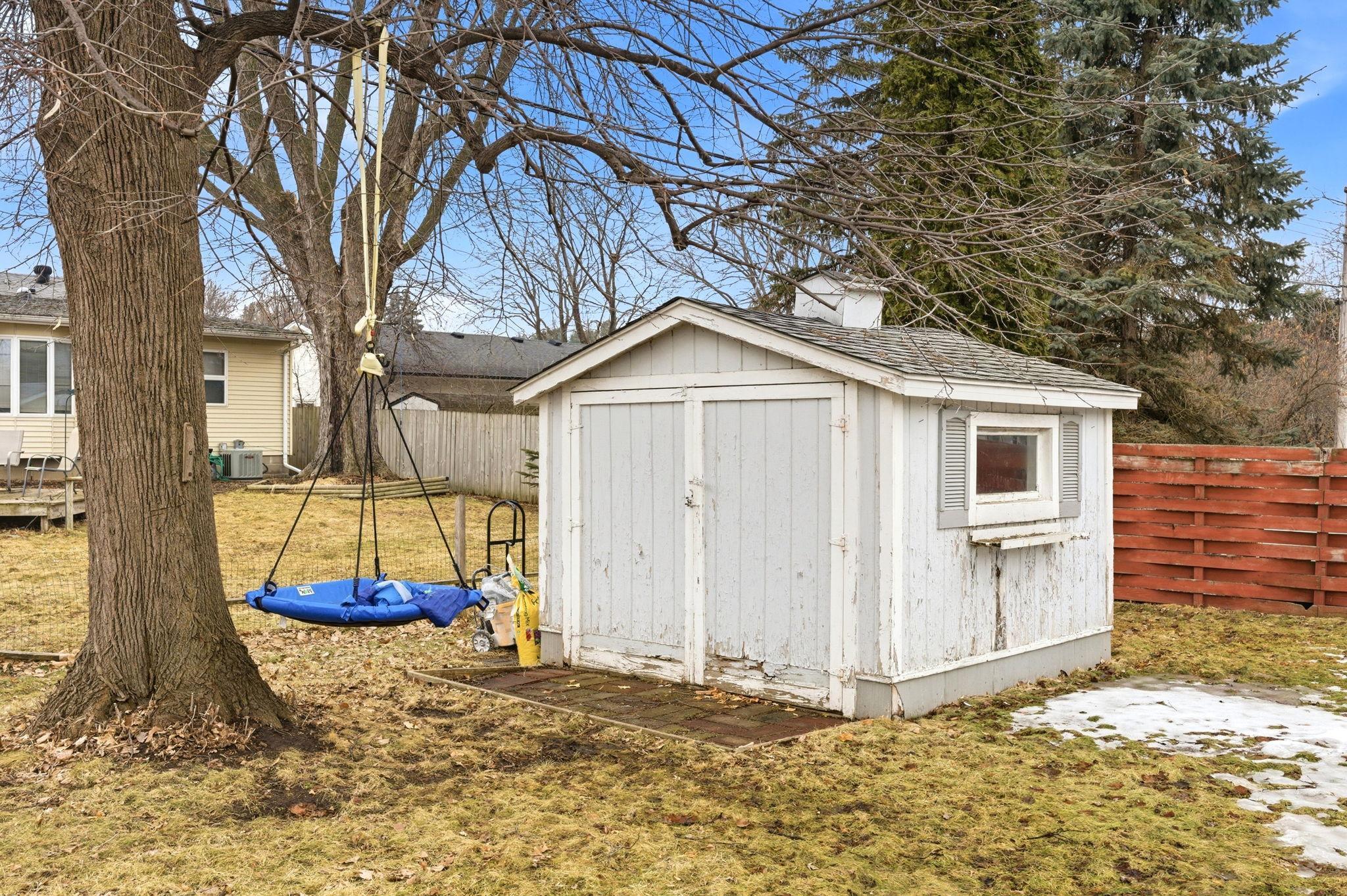 2082 Diffley Road Eagan, MN 55122 - Photo 8 of 37