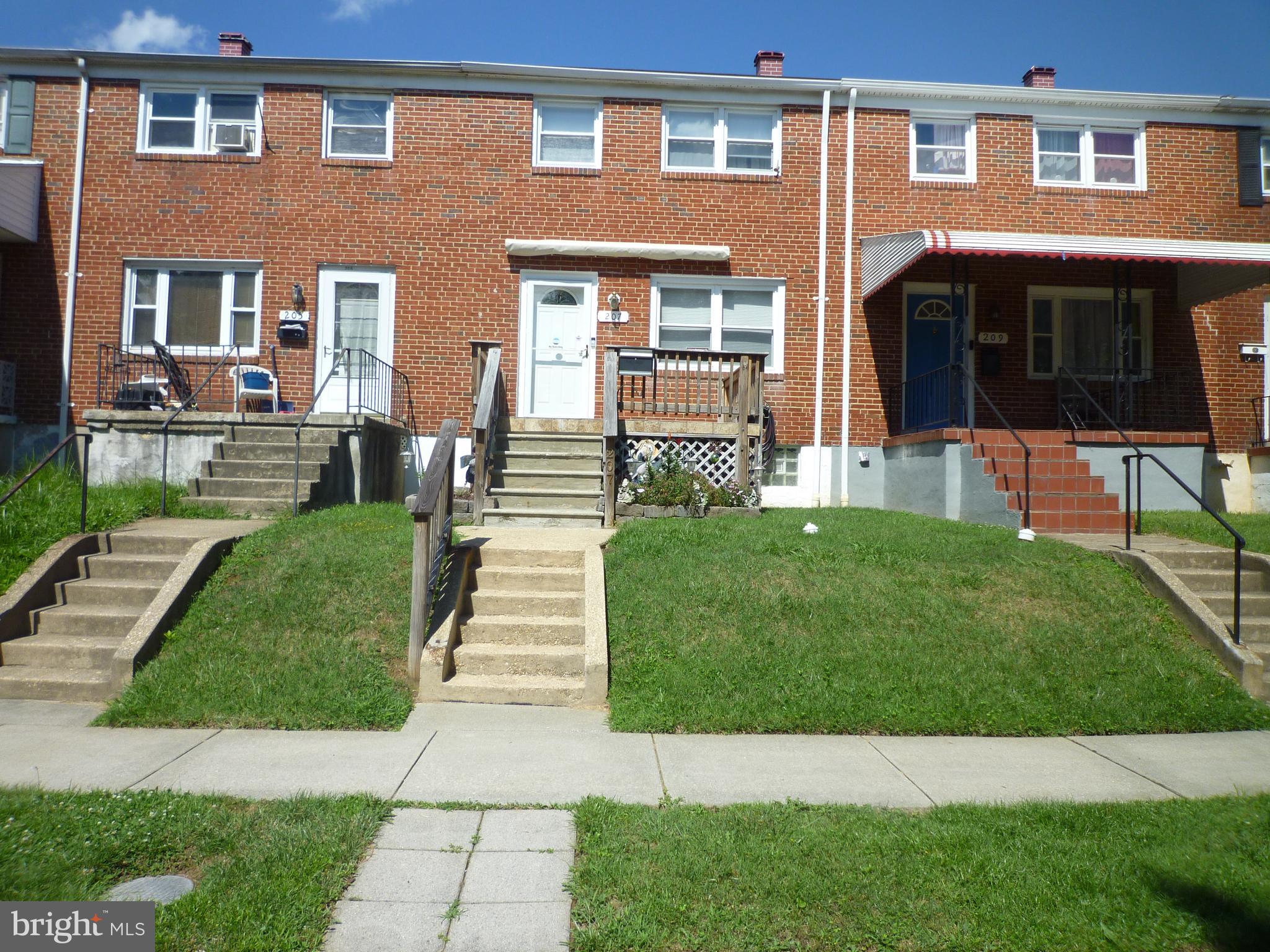 207 Southeastern Terrace Baltimore, MD 21221 - Photo 2 of 28 Front