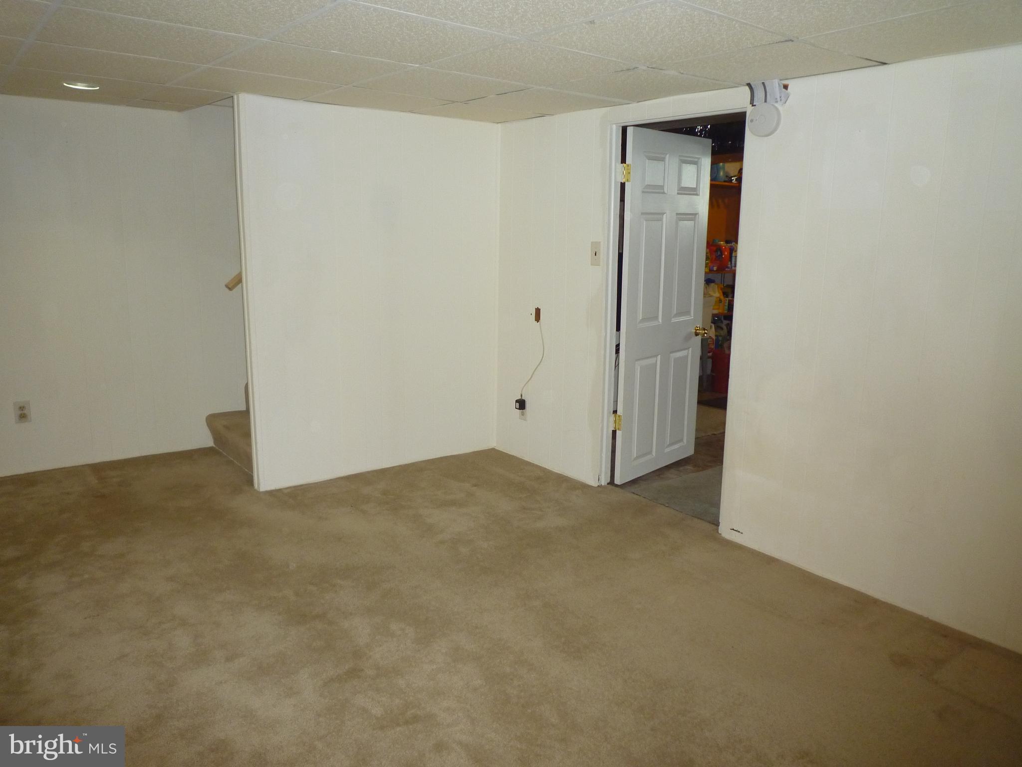 207 Southeastern Terrace Baltimore, MD 21221 - Photo 21 of 28 Bedroom Basement