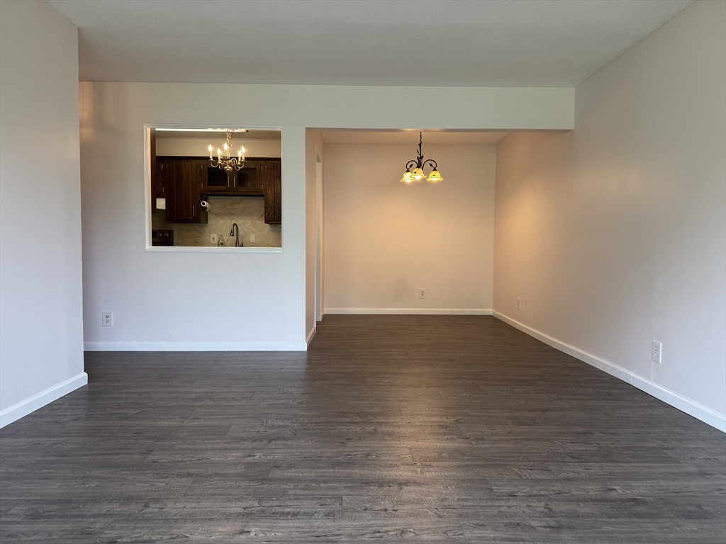324 Russell Road, Unit 109 Westfield, MA 01085 - Photo 8 of 18