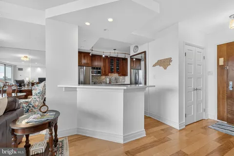 $795,000 | 400 Madison Street, Unit 1810, Alexandria, VA 22314