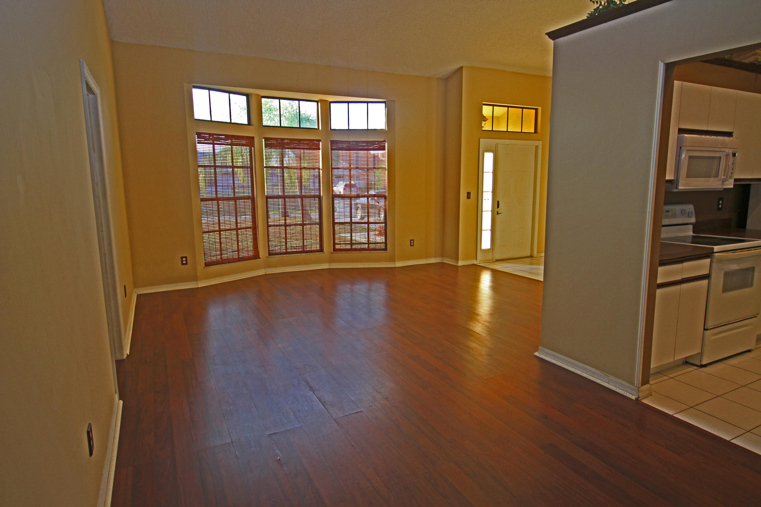 286 Southwest Bedford Road Port St. Lucie, FL 34953 - Photo 13 of 23 10