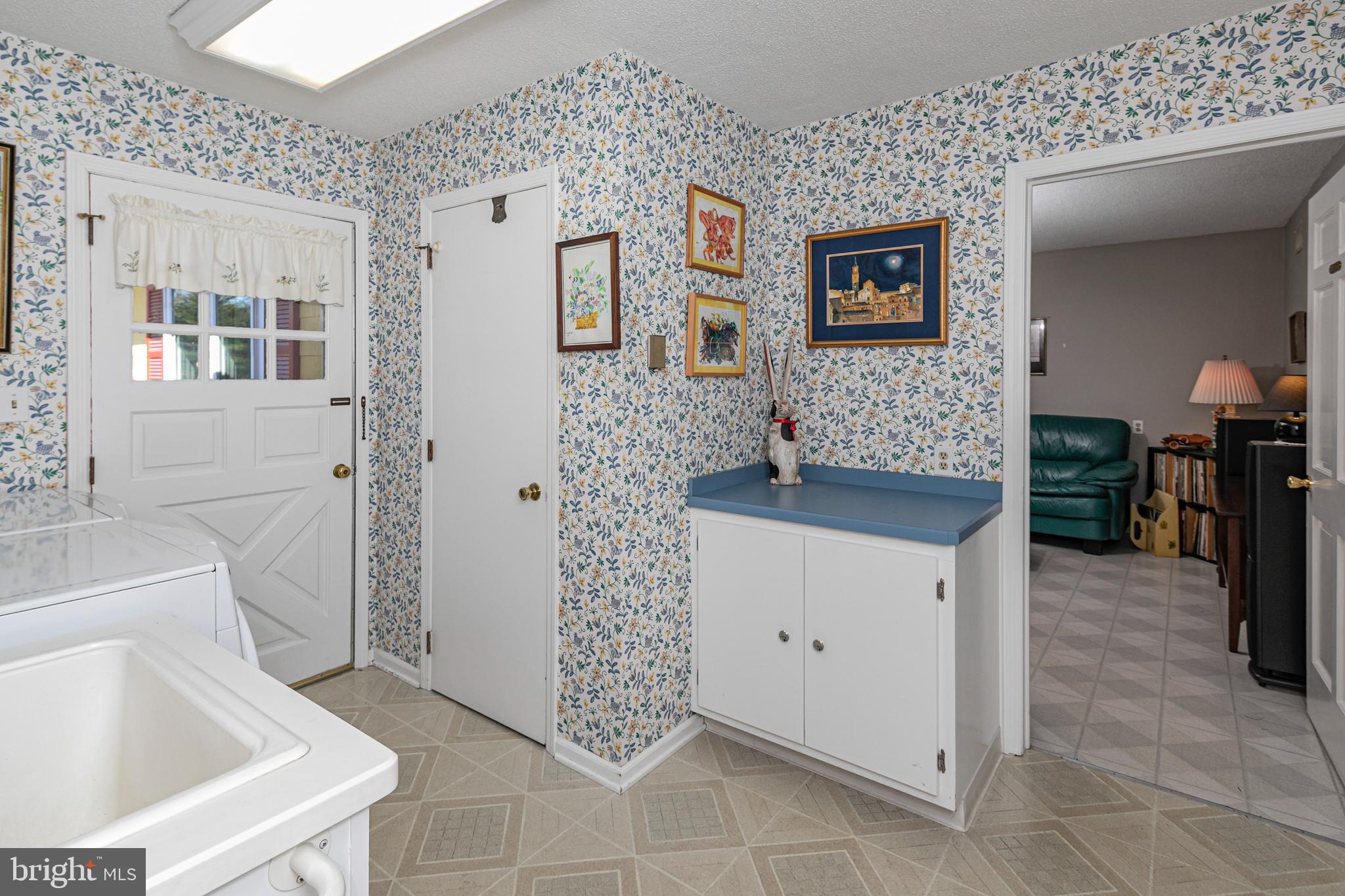 607 Scotch Road Pennington, NJ 08534 - Photo 17 of 36