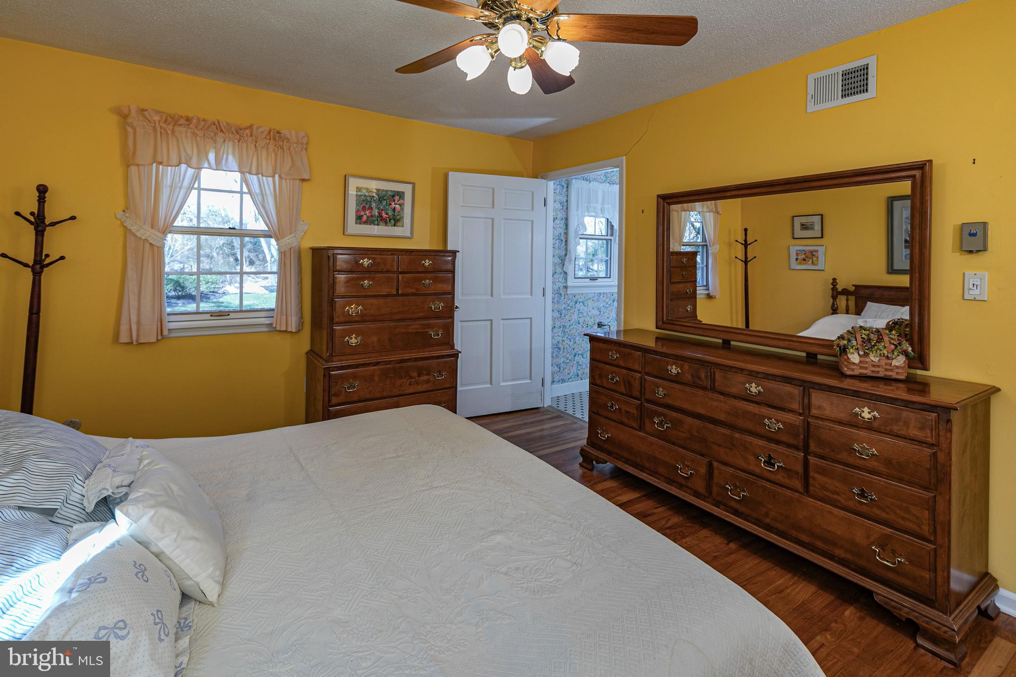 607 Scotch Road Pennington, NJ 08534 - Photo 23 of 36