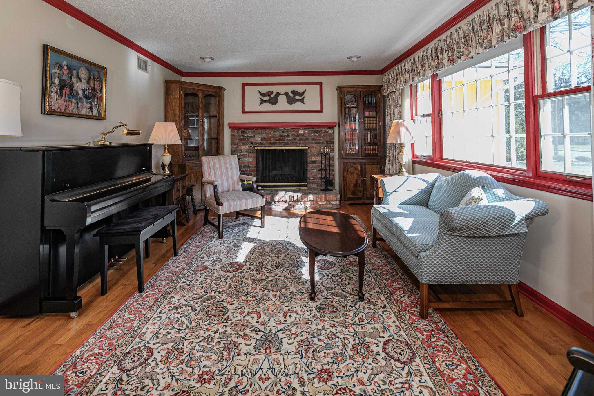 607 Scotch Road Pennington, NJ 08534 - Photo 6 of 36