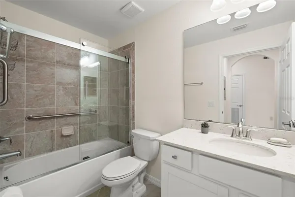 $2,600 | 17520 Gawthrop Drive, Unit 303, Bradenton, FL 34211