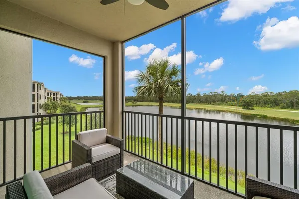 $2,600 | 17520 Gawthrop Drive, Unit 303, Bradenton, FL 34211