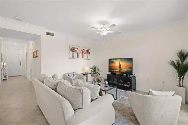 $2,600 | 17520 Gawthrop Drive, Unit 303, Bradenton, FL 34211