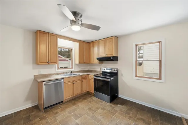 $450,000 | 68 Leonard Street, Burlington, VT 05408